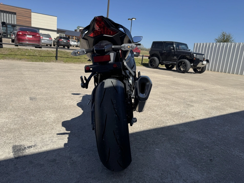 2026 Kawasaki Ninja Zx-10r Abs alt