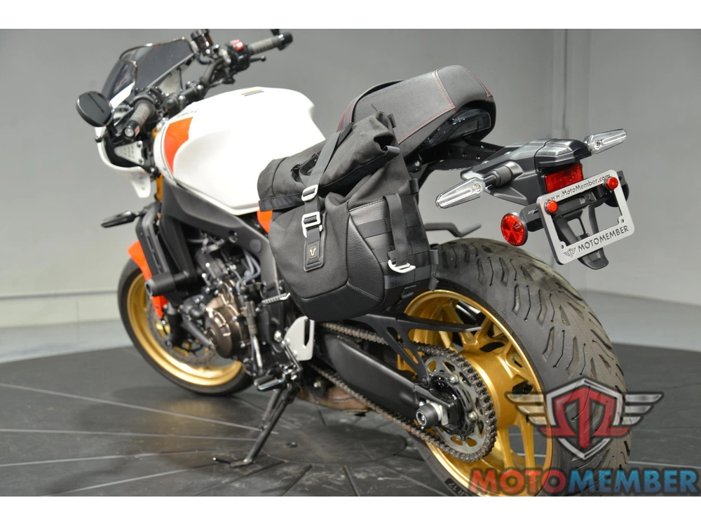 2024 Yamaha Xsr900 alt
