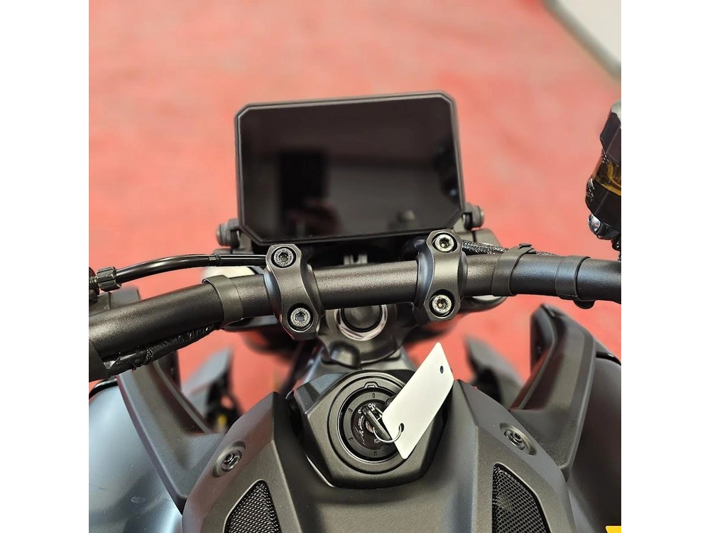 2025 Yamaha Mt-09 alt