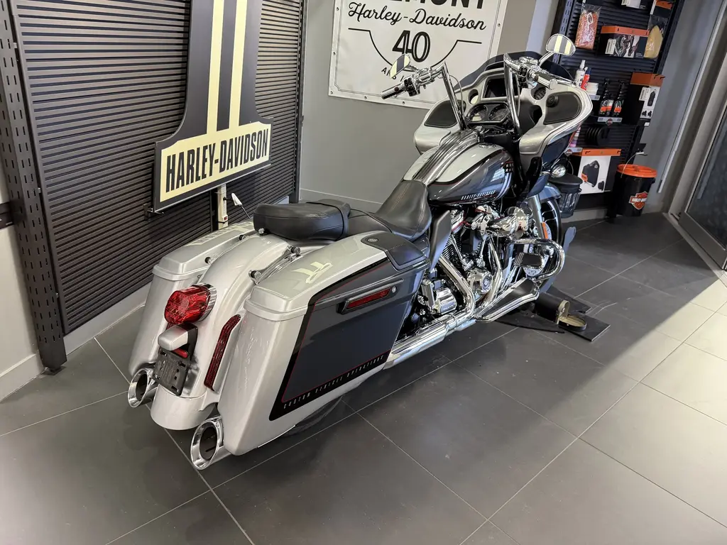 2019 Harley-Davidson CVO Road GlideFLTRXSE