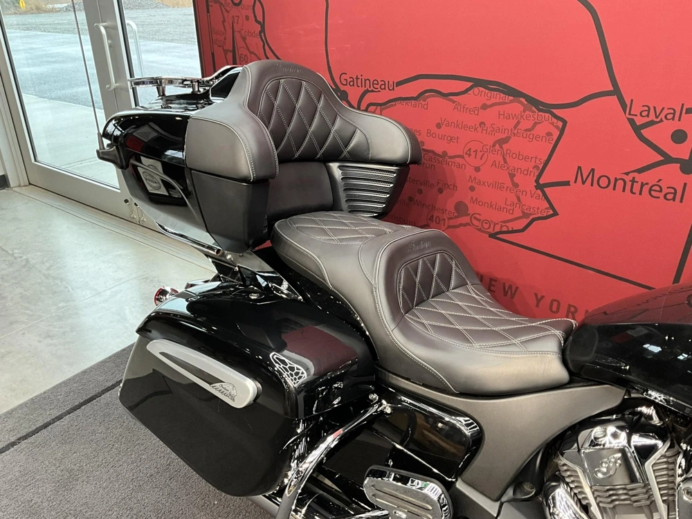 Indian Motorcycle Pursuit Limited 2024 alt