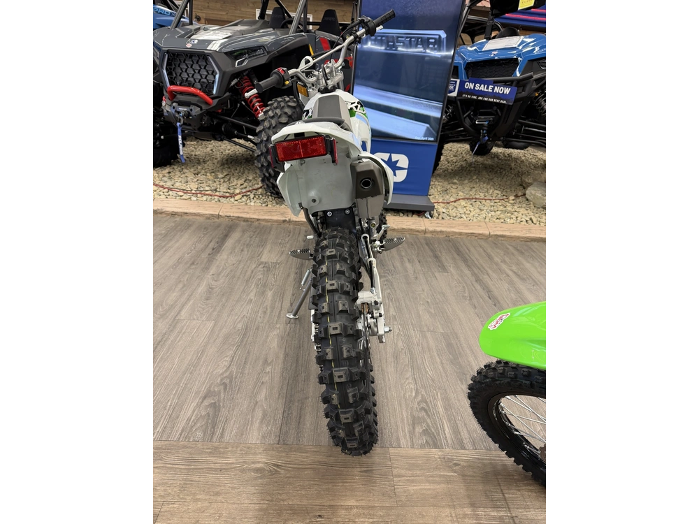 2026 Kawasaki Klx 140r F alt