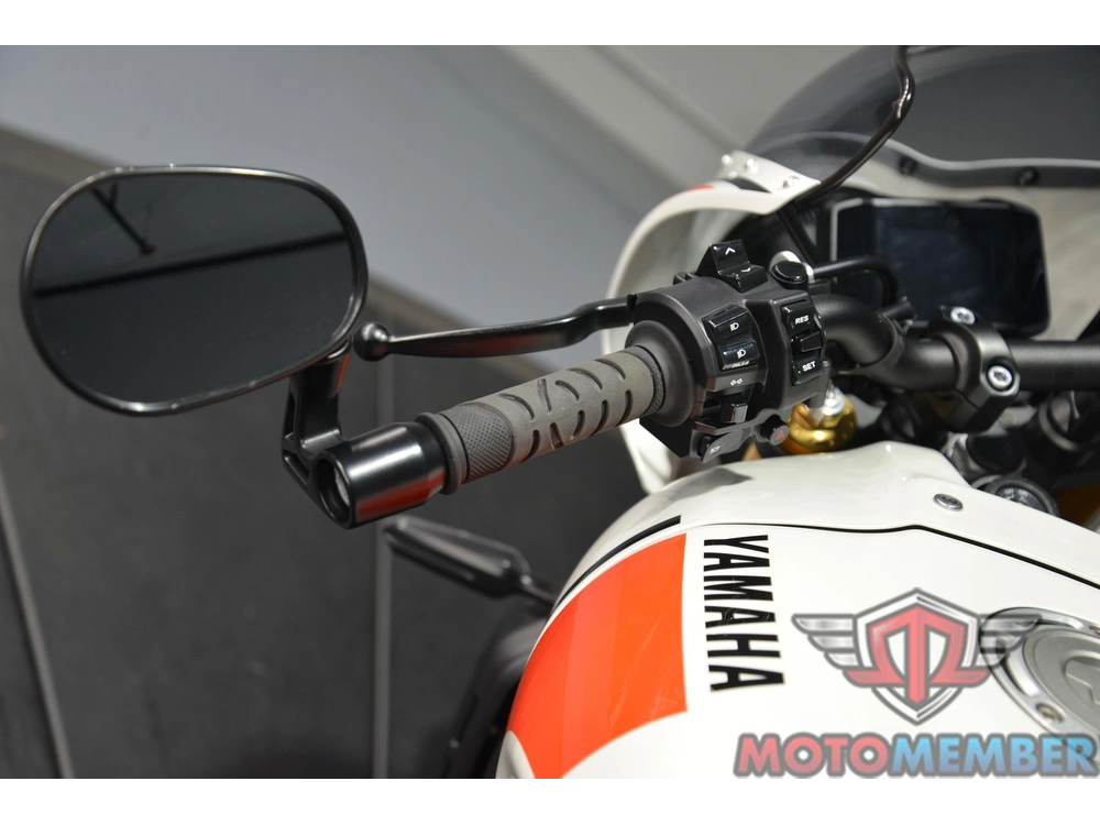 2024 Yamaha Xsr900 alt