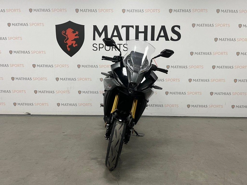 Suzuki Gsx-s1000gx 2024 alt