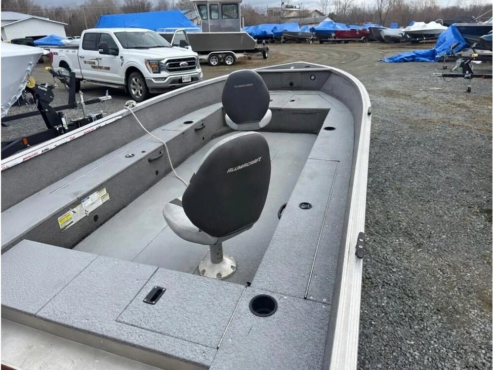 2015 Alumacraft Voyageur 175 alt