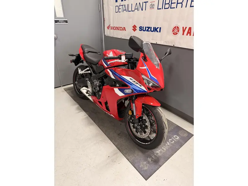 Honda CBR650R CBR 650R E-CLUTCH 2026