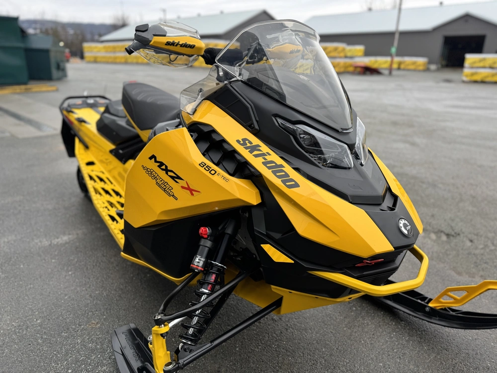 Ski-doo Mxz X 850 E-tec 137'' 2024 alt