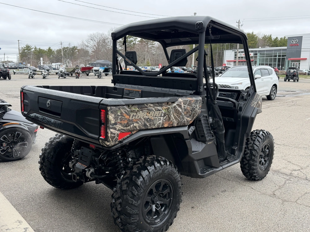 2026 Brp Defender Xt Hd11 (canada) alt