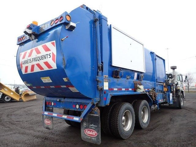 2020 Peterbilt 520
