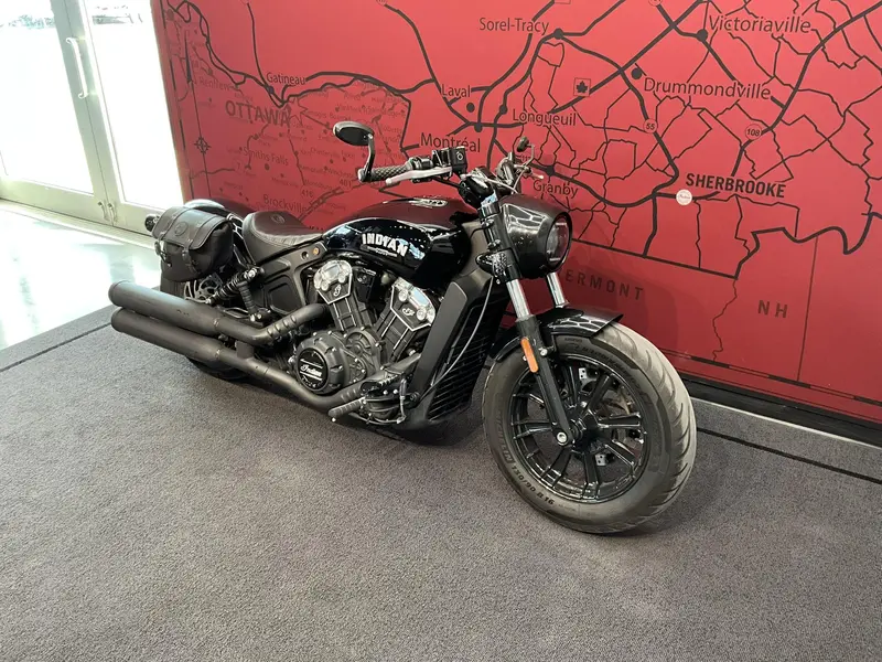 2018 Indian Motorcycle Scout Bobber thumbnail 2