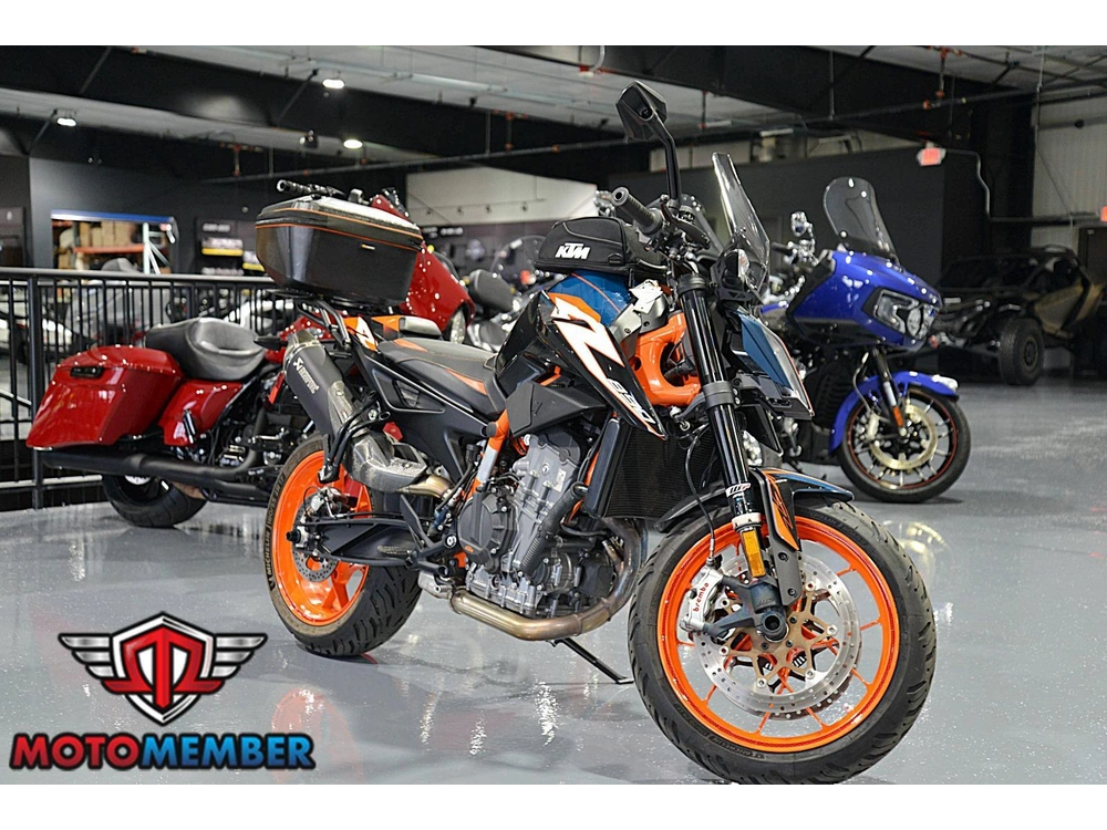 2022 Ktm Duke 890 R alt