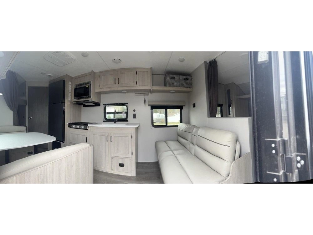 Coachmen Catalina 261bh 2026 alt