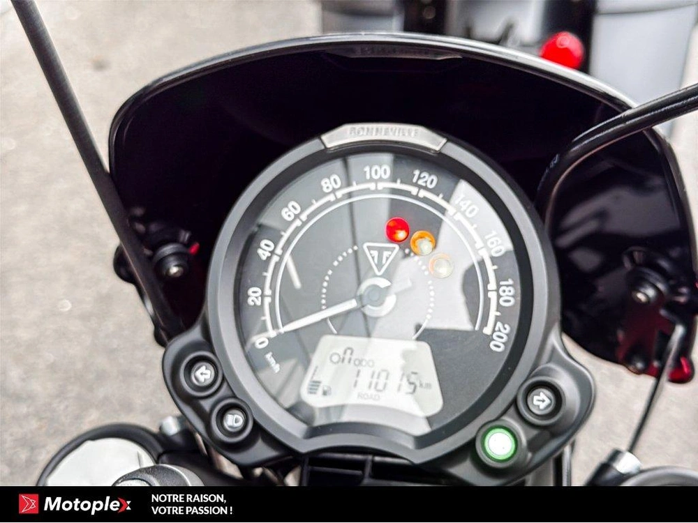 2022 Triumph Bobber Abs alt