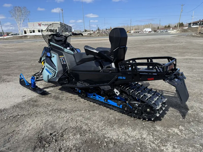 2026 Polaris 650 VOYAGEUR ADVENTURE ULTIMATE 155 X 1.6