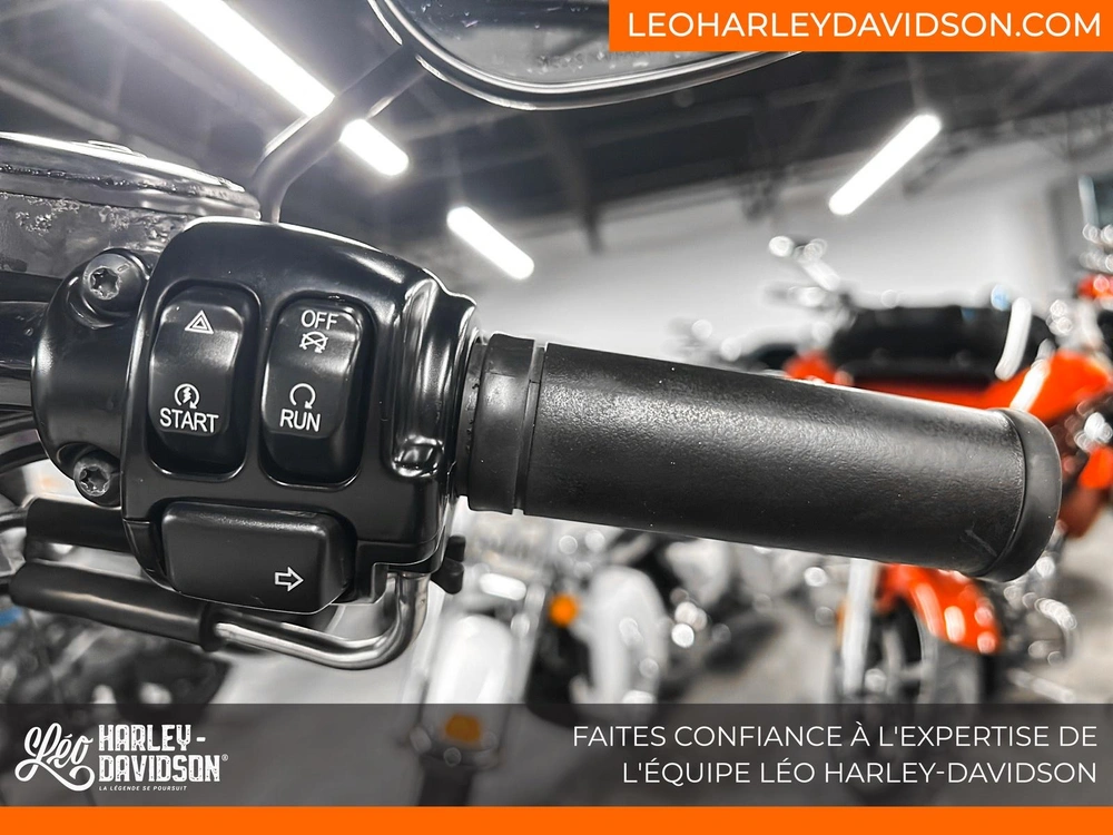 Harley-davidson Flstsb Cross Bones 2011 alt