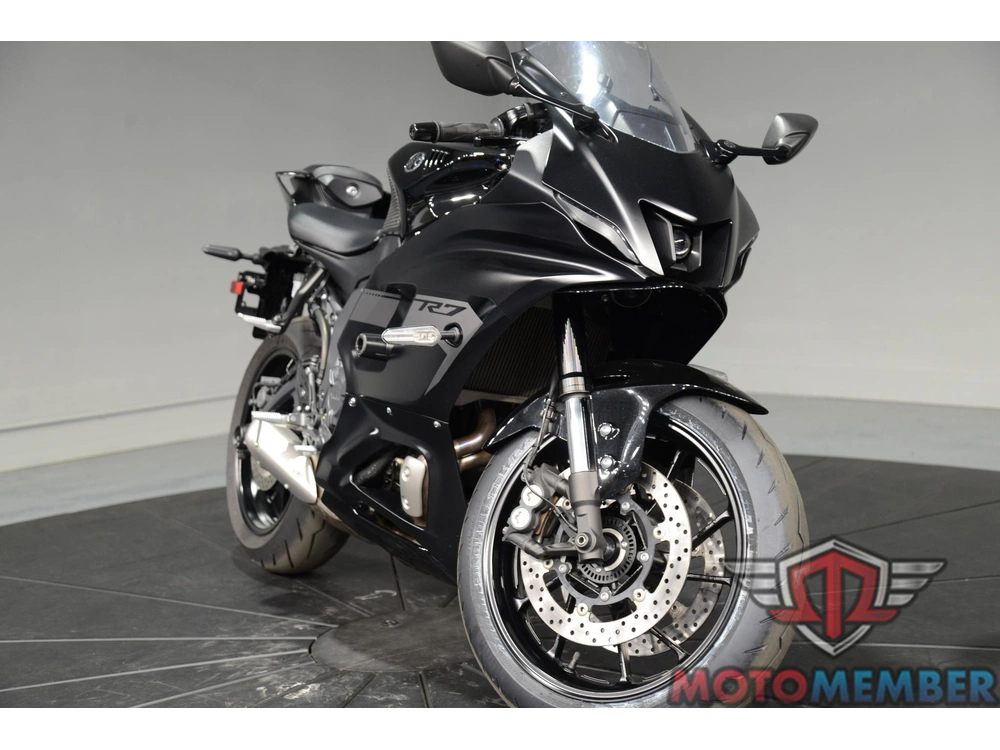 2025 Yamaha Yzf-r7 alt