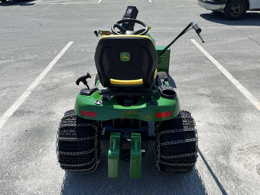 2025 John Deere S220 alt