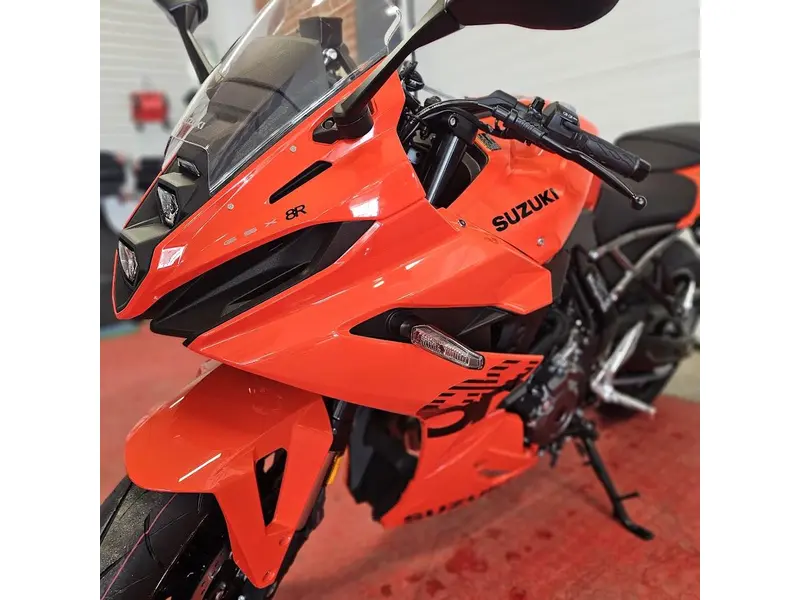 2026 Suzuki GSX 8R thumbnail 25