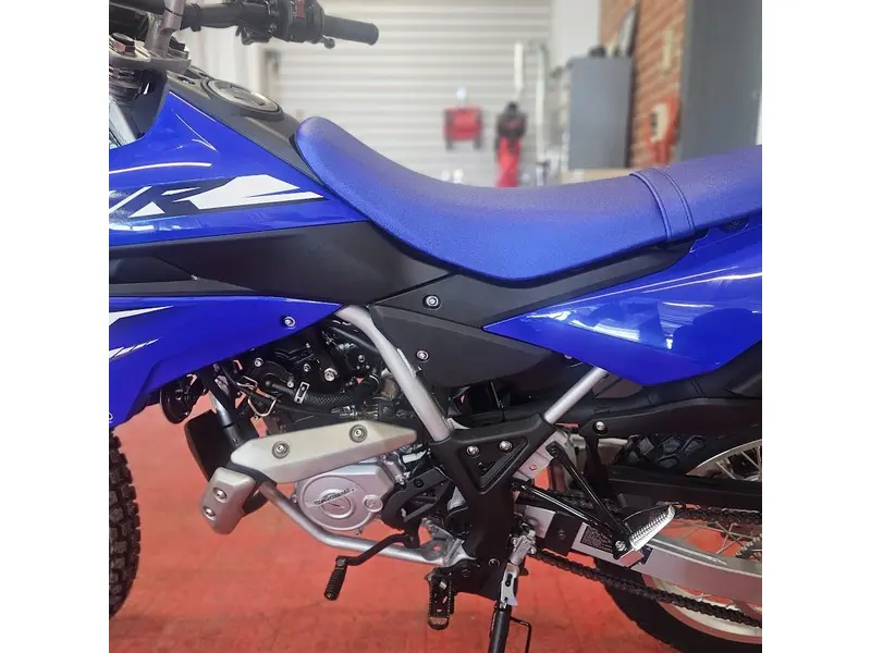 2026 Yamaha WR 125R thumbnail 18