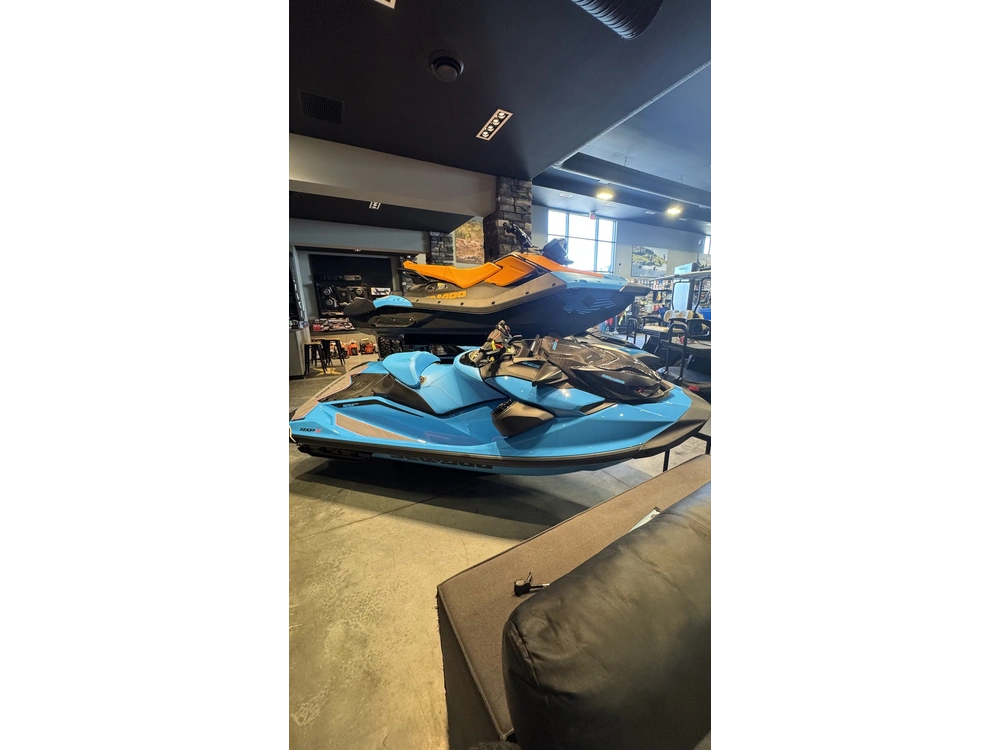2026 Sea-doo Spark Trixx 3up Gulfstream Blue / Orange Crush alt