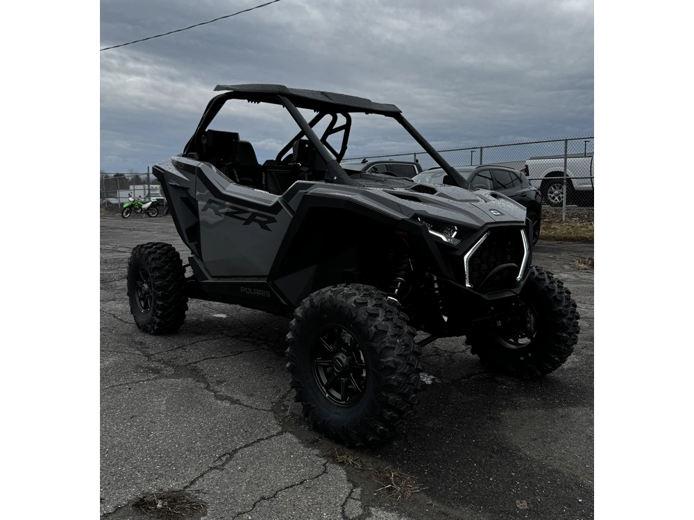 Polaris Rzr Pro Xp Ultimate 2026 alt