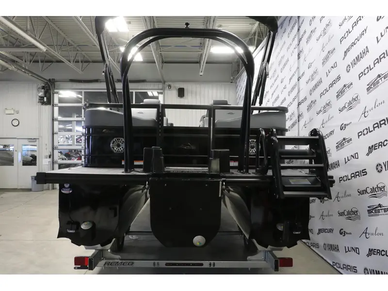 2026 SunCatcher ELITE 324SS + YAMAHA VMAX 200 HP thumbnail 17