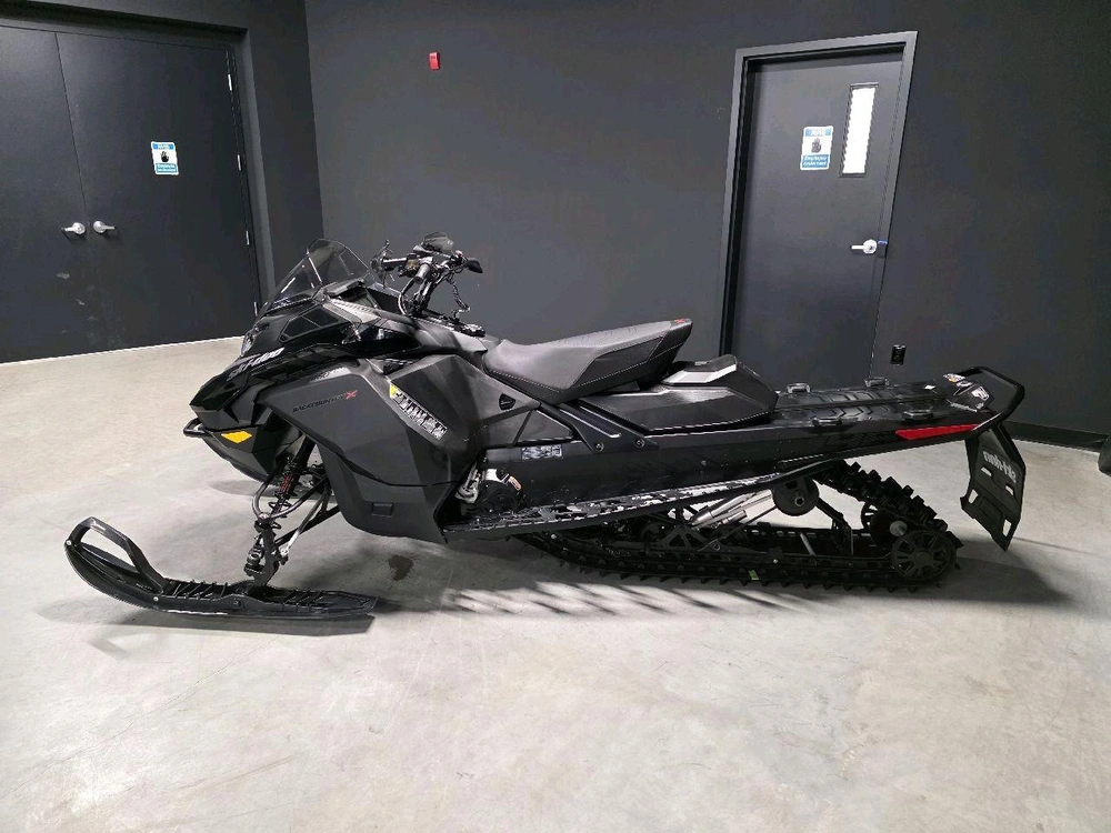 Ski-doo Backcountry X 850 2024 alt