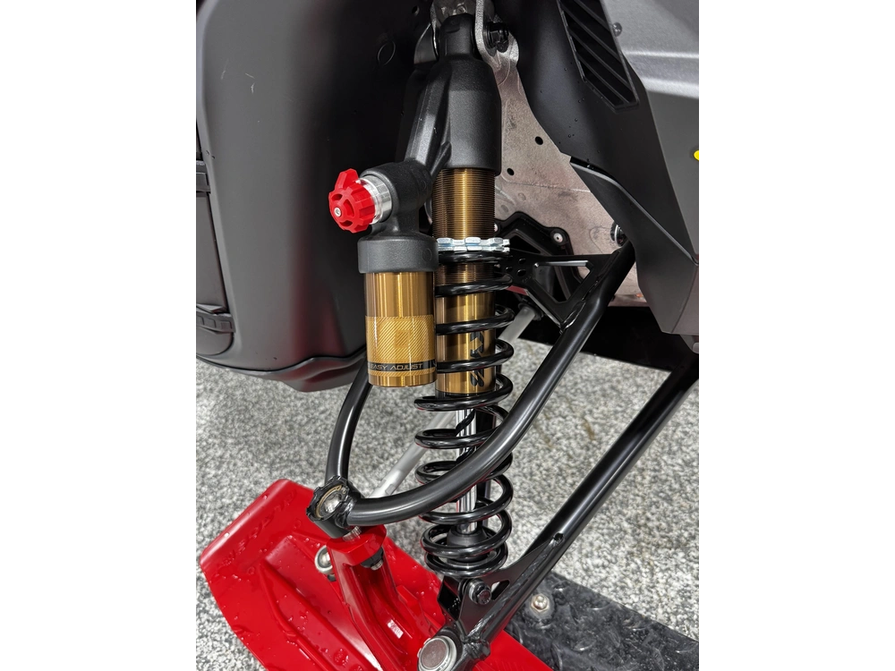 2025 Lynx Shredder Re 3700 850 E-tec Powdermax 2.5" Shot W/ 10.25" Touchscreen Lac alt