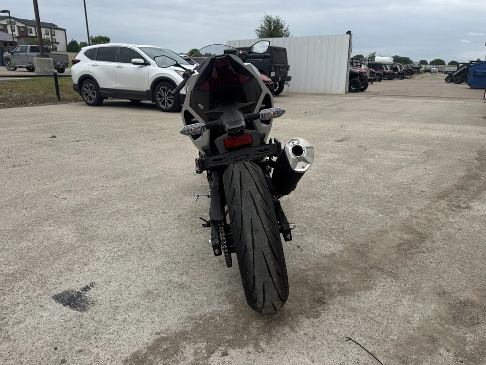 2024 Kawasaki Ninja�� 7 Hybrid Abs Hybrid Abs alt