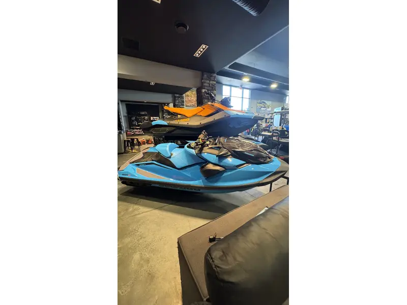 2026 Sea-doo "rxp®-x 325 (sound System)" "gulfstream Blue (premium Color)" alt