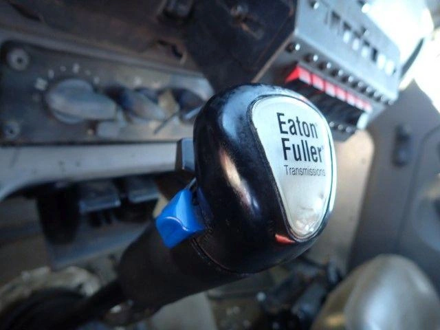 Freightliner M2112v 2007