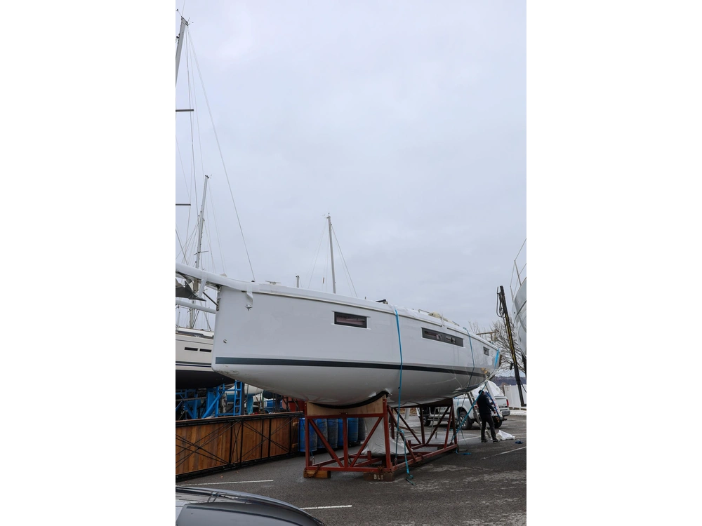 2026 Jeanneau Sun Odyssey 415 alt