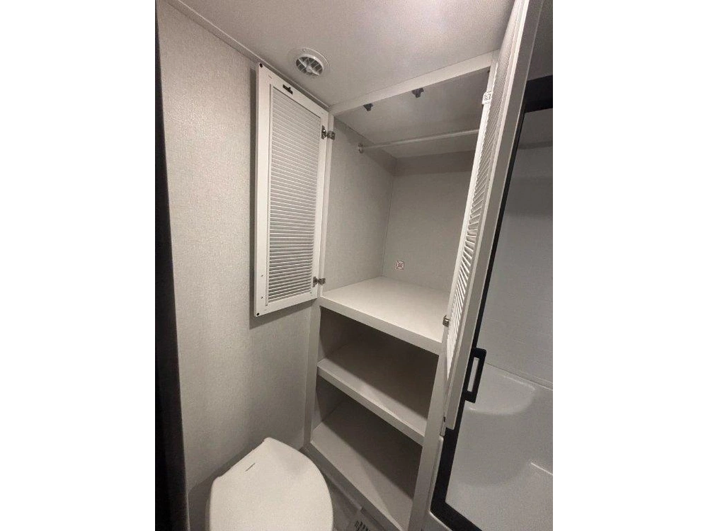 Jayco Jay Flight Bungalow 401loft 2026 alt