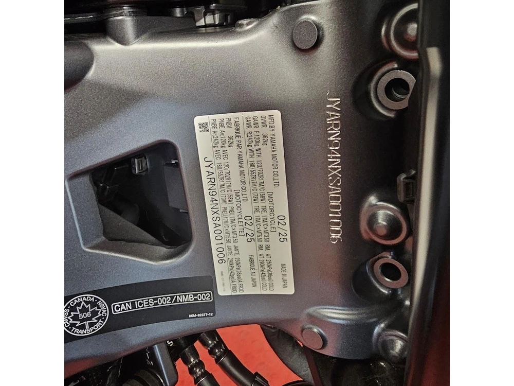 2025 Yamaha Mt-09 alt