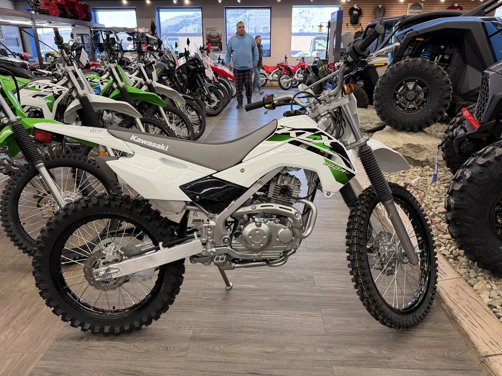 2026 Kawasaki Klx 140r F alt