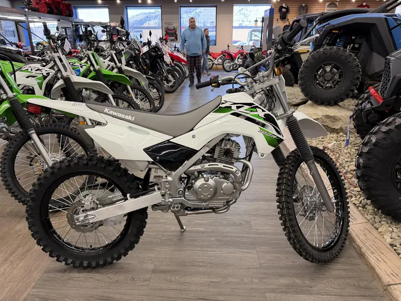 2026 Kawasaki KLX 140R F thumbnail 2