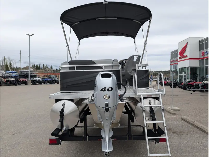 Avalon 1575 Venture Cruise 2026