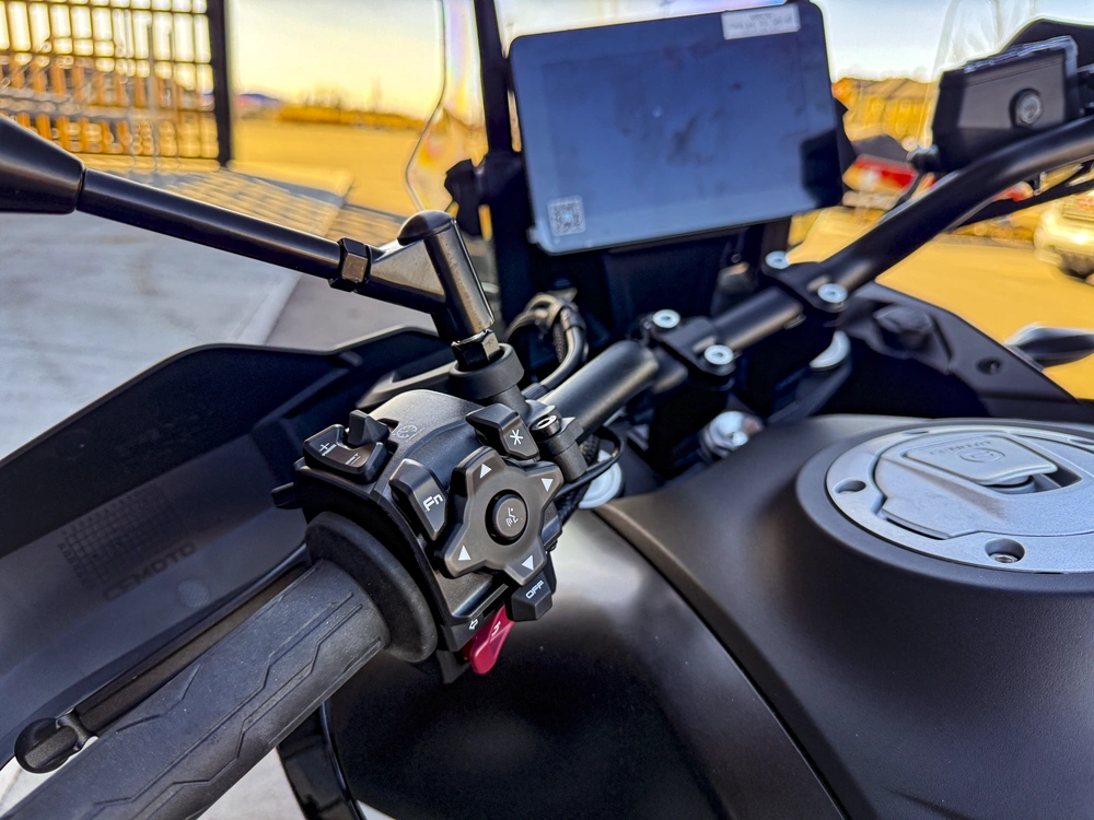 2026 Cfmoto Ibex 800-e alt