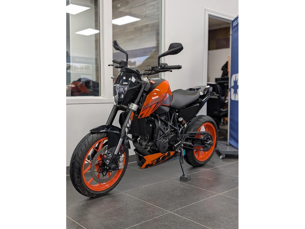 Ktm 690 Duke 5000$ En Modifs. Suspension, Selle, Akrapovic 2018 alt