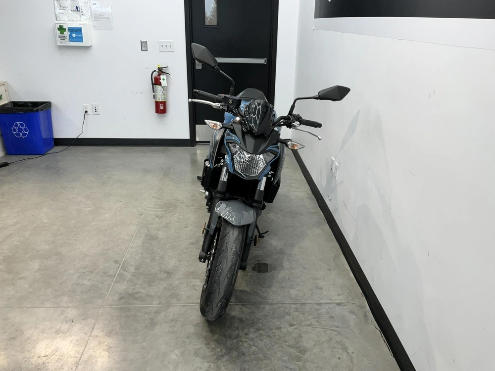 Kawasaki Z 650 Abs 2019 alt