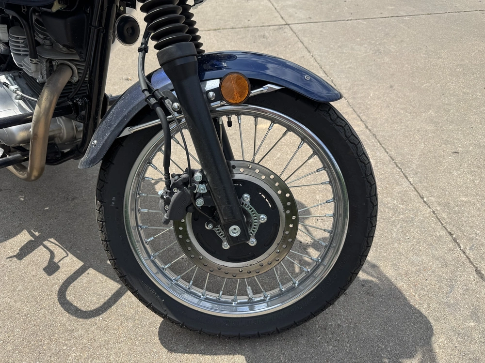 2025 Kawasaki W 230 Abs alt