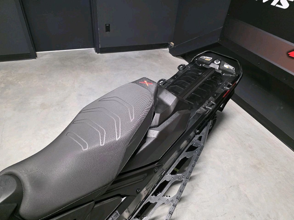 Ski-doo Backcountry X 850 2024 alt