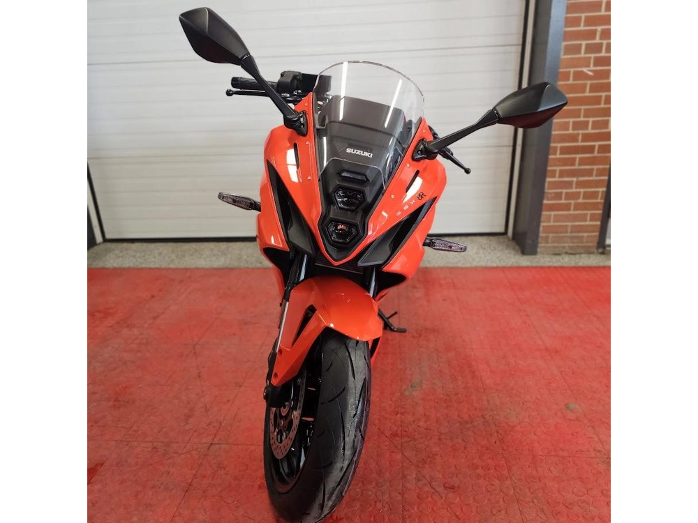 2026 Suzuki Gsx 8r alt