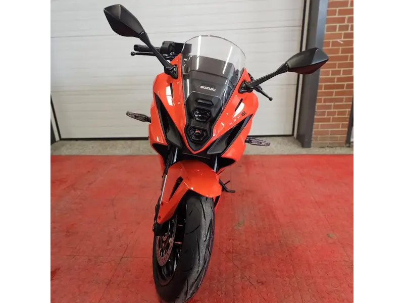 2026 Suzuki GSX 8R thumbnail 3