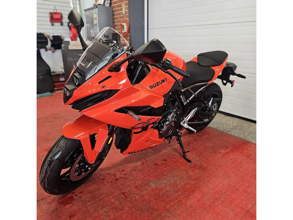 2026 Suzuki Gsx 8r alt