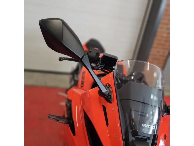 2026 Suzuki GSX 8R thumbnail 7