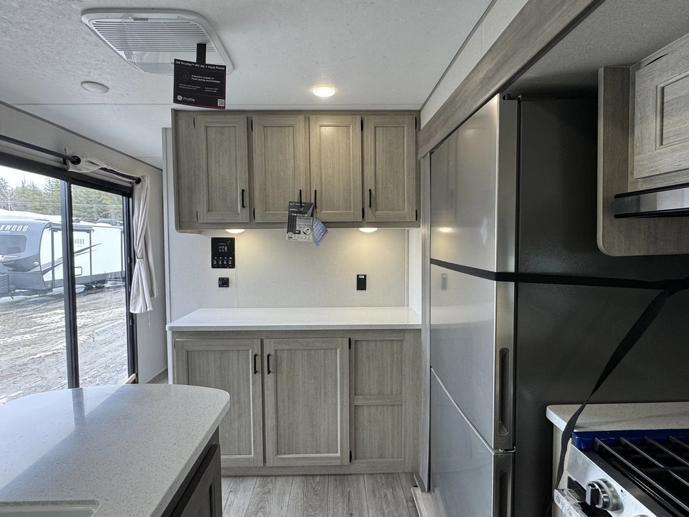 Coachmen Catalina 39mkts 2026 alt