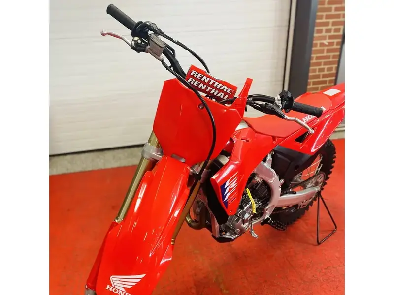 2026 Honda CRF 250R thumbnail 8
