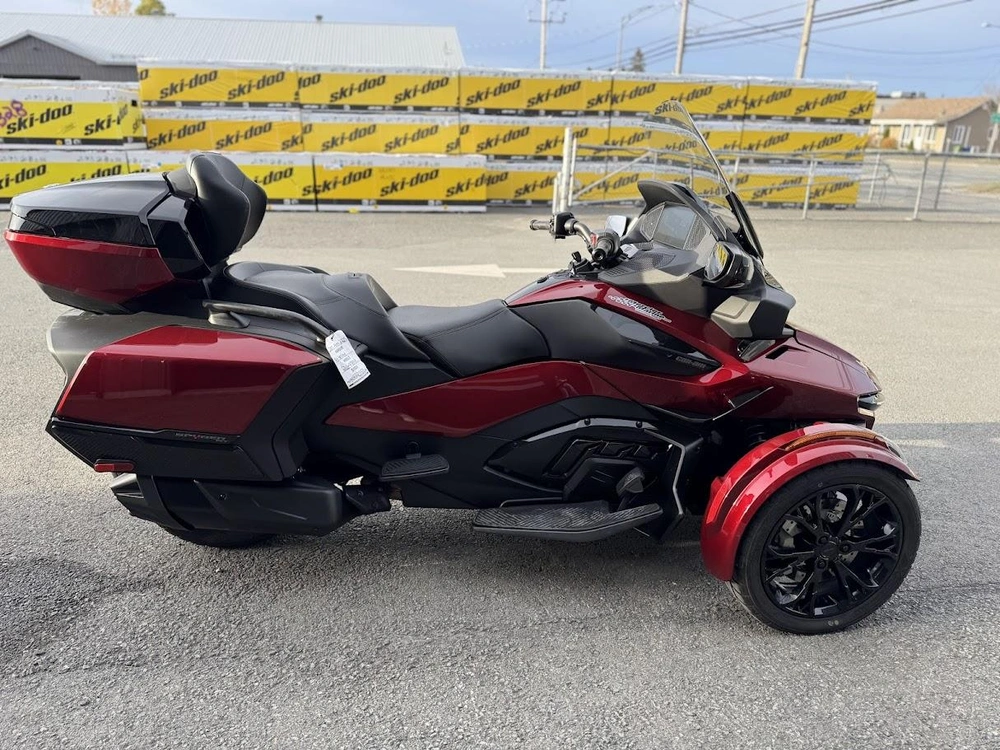 Can-am Rt Limited 2025 alt