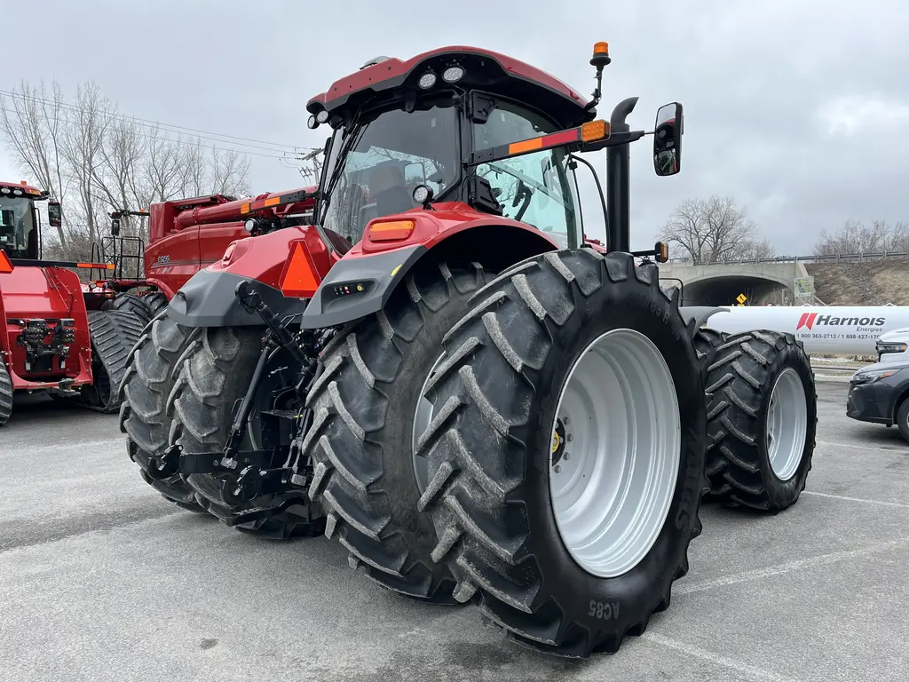 Case IH Optum 300 CVX 2024